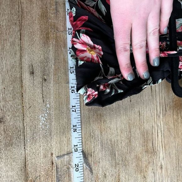 H&M Floral Wrap Summer Mini Dress Size 2 Tropical Flirty Vacation resort - Picture 10 of 10